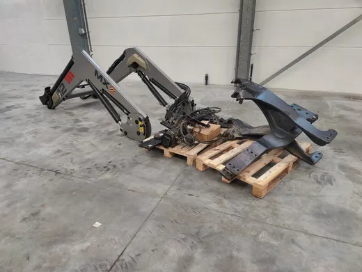 Front loader MX12